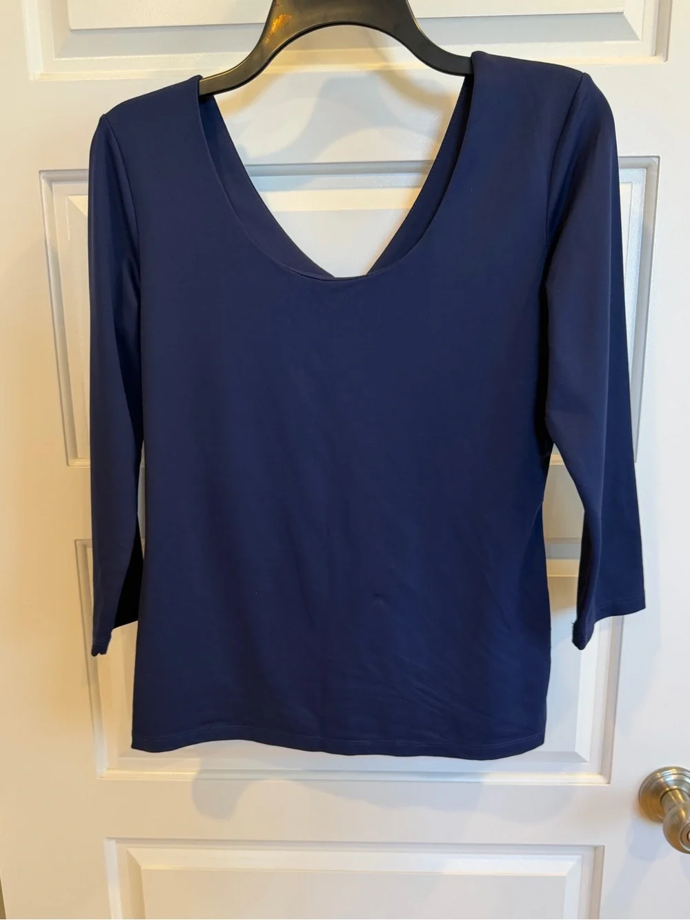 Navy V neck/scoop neck convertible 3/4 sleeve top